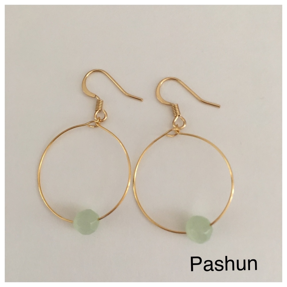 Gold Hoop - Mint Glass Bead (#1532)